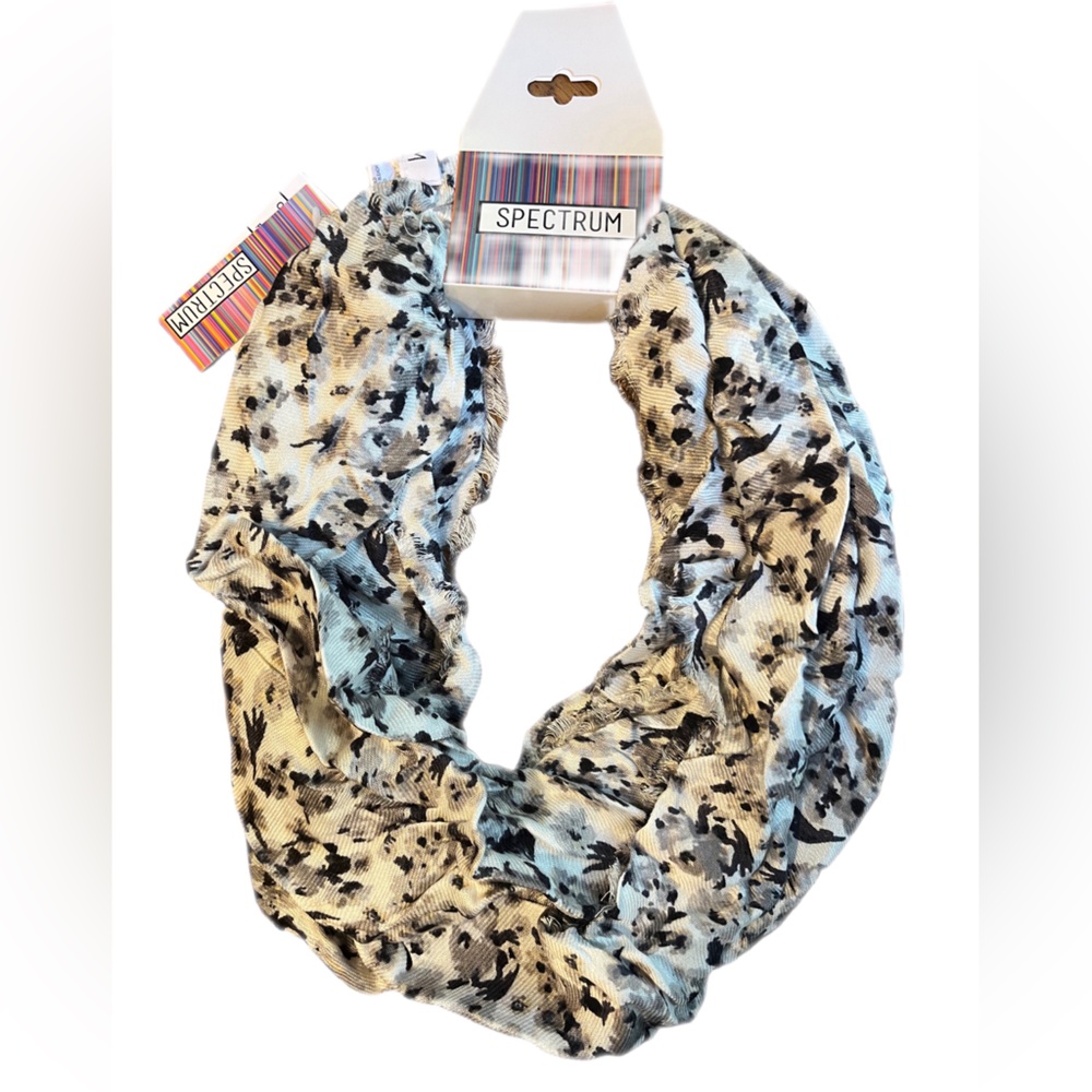 Spectrum Frost Grey scarf